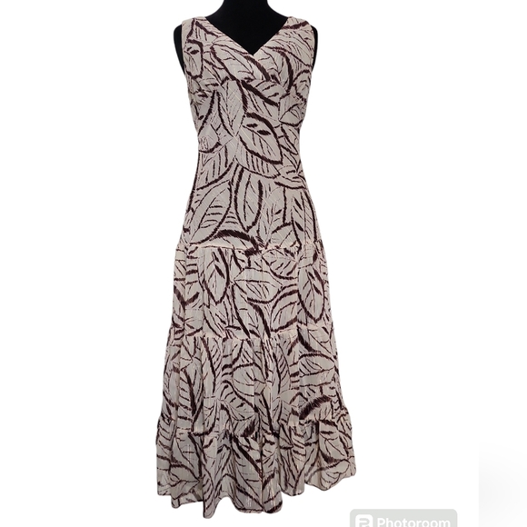 Vintage brown leaf drop waist dress with gold throughout ✨️ - Picture 4 of 7